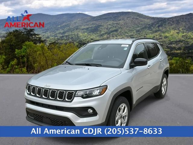 2025 Jeep Compass COMPASS LATITUDE 4X4
