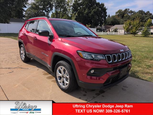 2025 Jeep Compass COMPASS LATITUDE 4X4