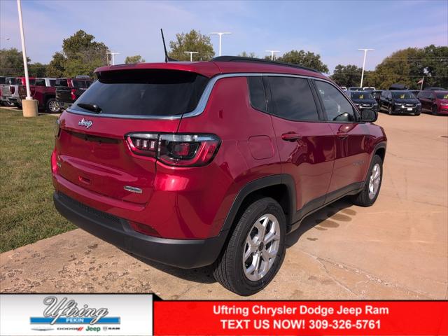 2025 Jeep Compass COMPASS LATITUDE 4X4