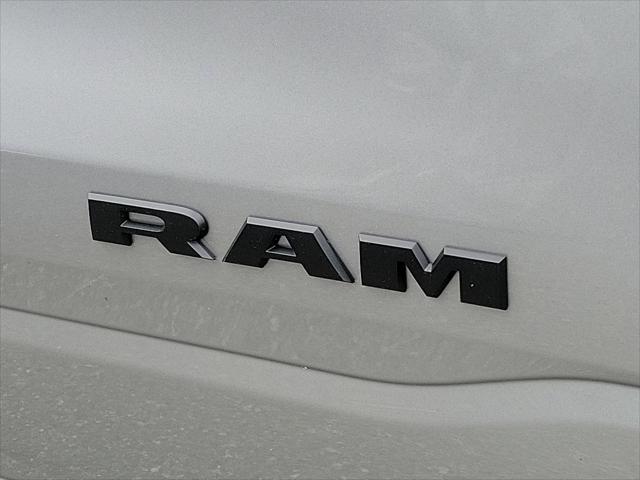 2025 RAM Ram 1500 RAM 1500 BIG HORN QUAD CAB 4X4 64 BOX