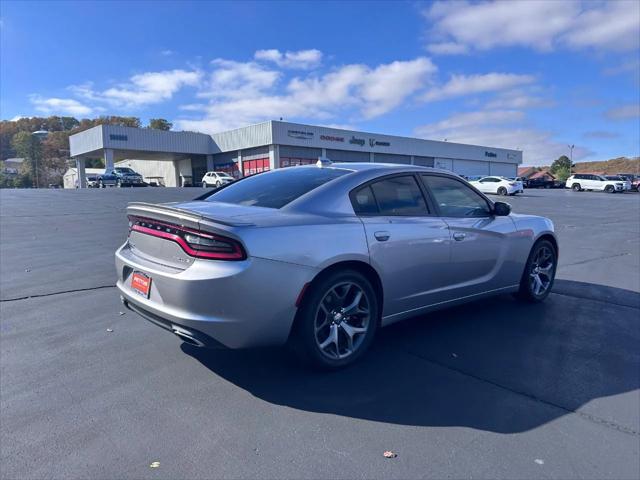 2015 Dodge Charger SXT