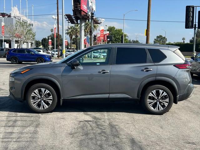 2022 Nissan Rogue SV FWD