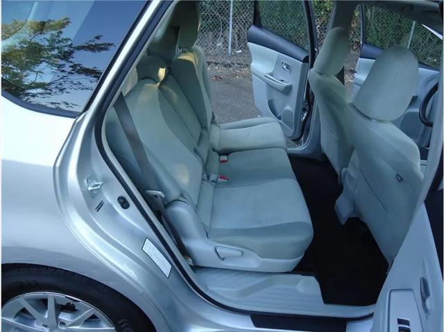 2012 Toyota Prius v Two