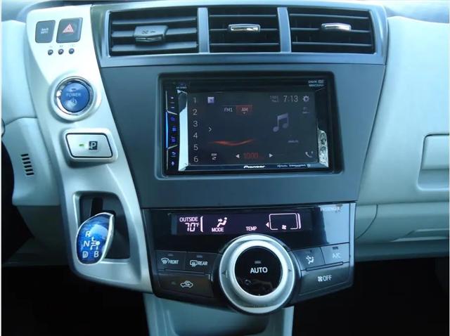 2012 Toyota Prius v Two