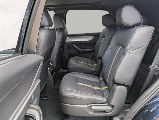 2024 Mazda X-90 Premium Plus
