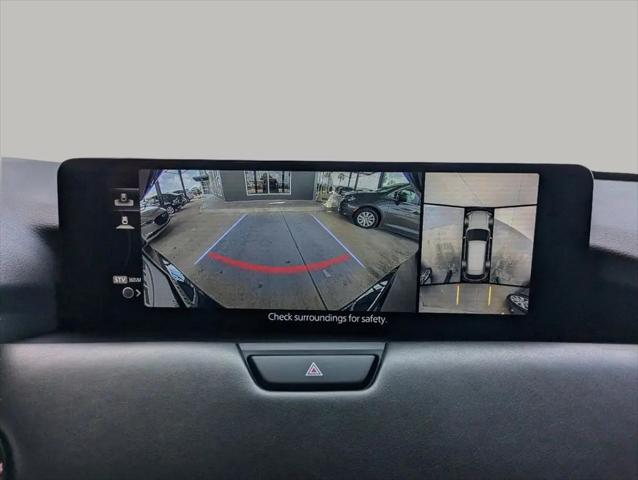 2024 Mazda X-90 Premium Plus