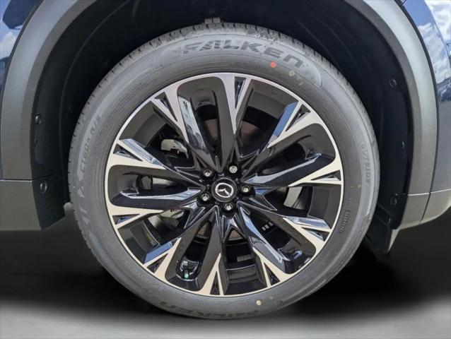 2024 Mazda X-90 Premium Plus