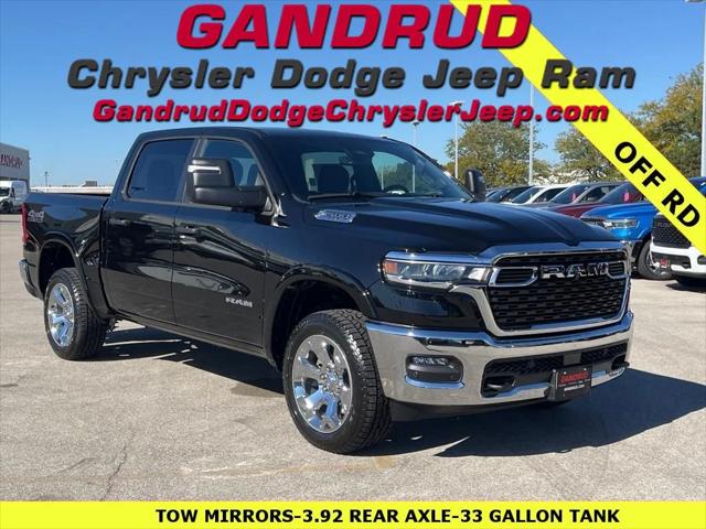 2025 RAM Ram 1500 RAM 1500 BIG HORN CREW CAB 4X4 57 BOX