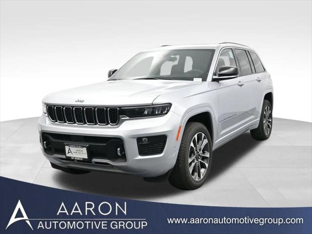 2023 Jeep Grand Cherokee Overland 4x2