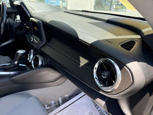 2022 Chevrolet Camaro RWD Coupe 1LT