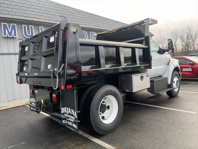 2025 Ford F-650 F-650 SD Gas Straight Frame