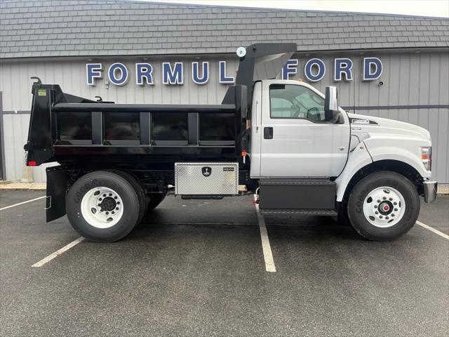 2025 Ford F-650 F-650 SD Gas Straight Frame