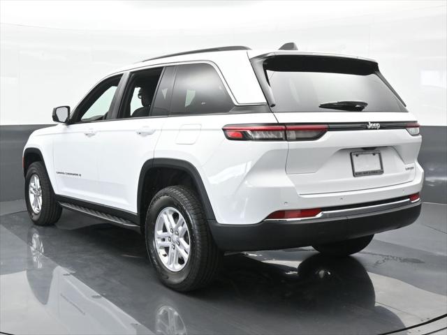 2024 Jeep Grand Cherokee GRAND CHEROKEE LAREDO 4X2