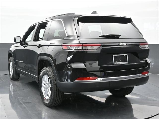 2024 Jeep Grand Cherokee GRAND CHEROKEE LAREDO 4X2