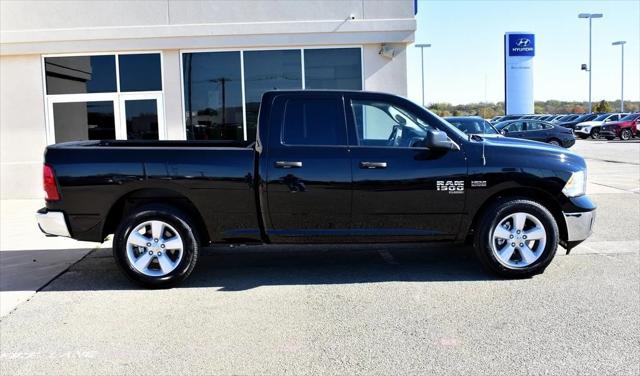 2024 RAM Ram 1500 Classic RAM 1500 CLASSIC TRADESMAN QUAD CAB 4X2 64 BOX