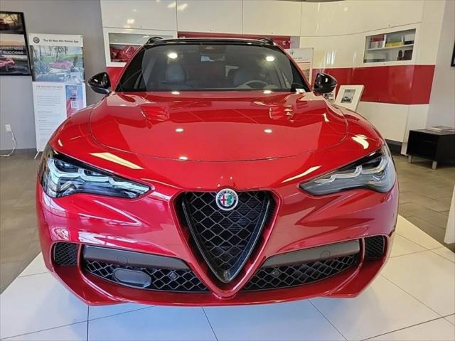 2024 Alfa Romeo Stelvio STELVIO QUADRIFOGLIO AWD 2024 Alfa Romeo Stelvio STELVIO QUADRIFOGLIO AWD