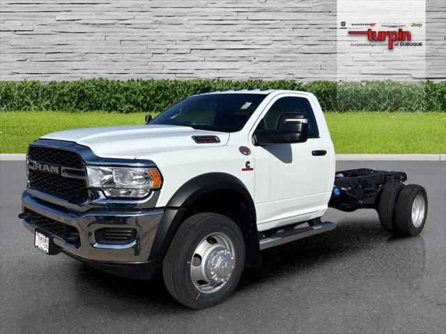 2024 RAM 5500 Chassis RAM 5500 TRADESMAN CHASSIS REGULAR CAB 4X4 84 CA