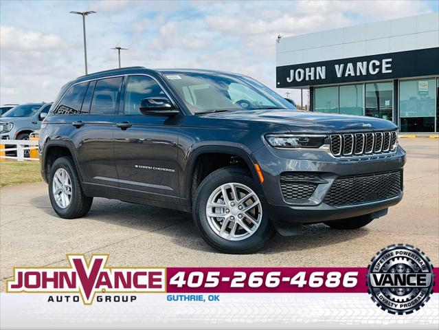 2024 Jeep Grand Cherokee GRAND CHEROKEE LAREDO X 4X4