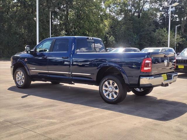 2024 RAM Ram 3500 RAM 3500 LIMITED CREW CAB 4X4 8 BOX