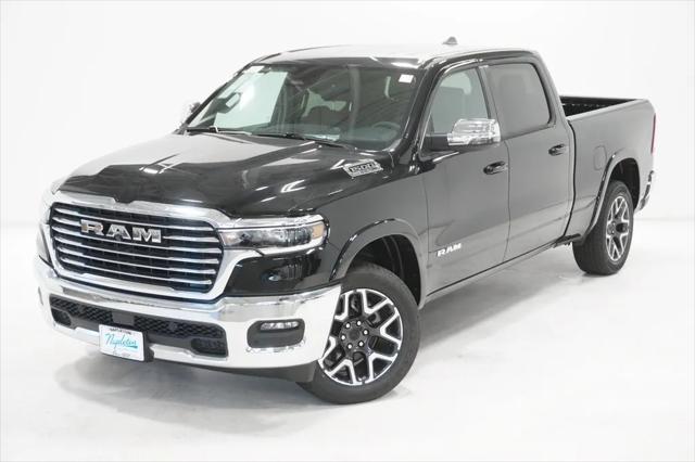 2025 RAM Ram 1500 RAM 1500 LARAMIE CREW CAB 4X4 64 BOX