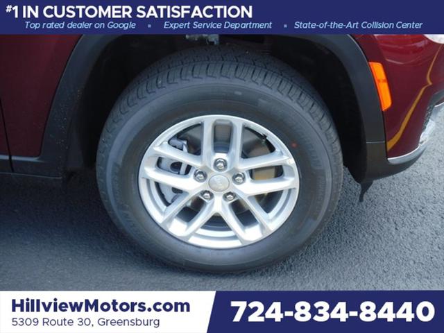 2024 Jeep Grand Cherokee GRAND CHEROKEE L LAREDO X 4X4