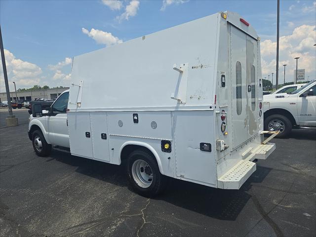 2015 Ford F-350 Chassis XL