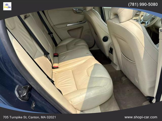 2012 Volvo XC60 3.2 Sport Utility 4D