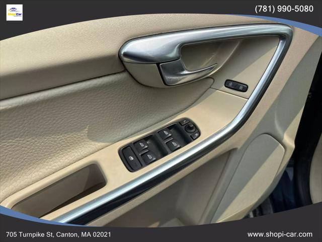 2012 Volvo XC60 3.2 Sport Utility 4D