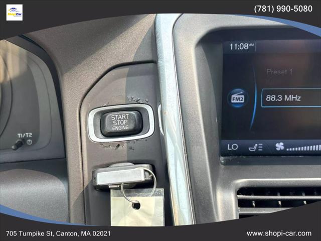 2012 Volvo XC60 3.2 Sport Utility 4D
