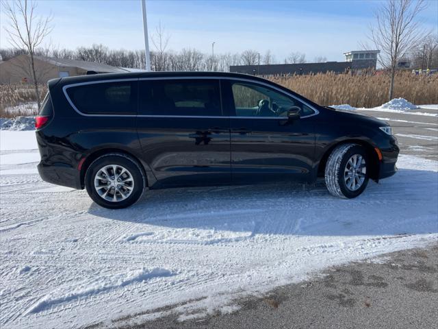 2024 Chrysler Pacifica PACIFICA TOURING L AWD