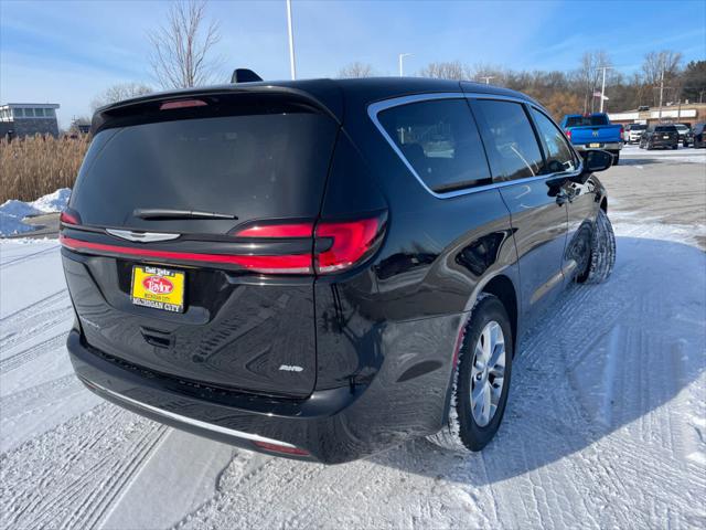 2024 Chrysler Pacifica PACIFICA TOURING L AWD