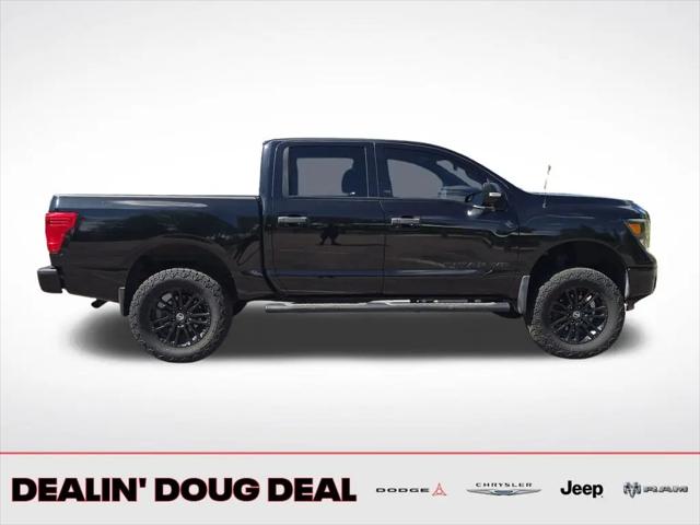 2019 Nissan Titan SV