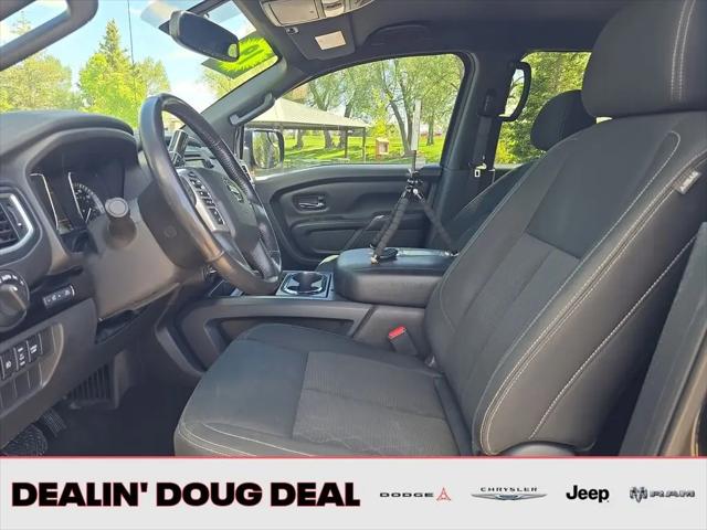 2019 Nissan Titan SV