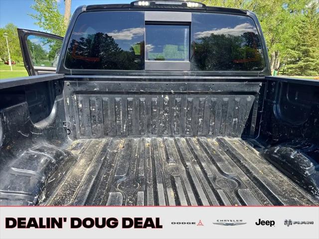2019 Nissan Titan SV