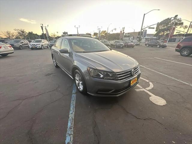 2016 Volkswagen Passat 1.8T S