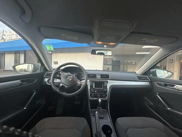 2016 Volkswagen Passat 1.8T S
