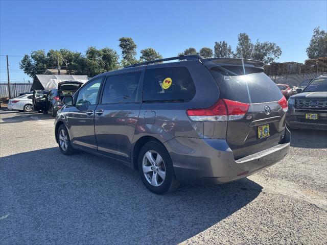2013 Toyota Sienna XLE 7 Passenger