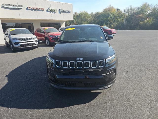 2025 Jeep Compass COMPASS SPORT 4X4