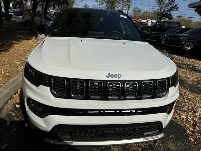 2025 Jeep Compass COMPASS LIMITED 4X4