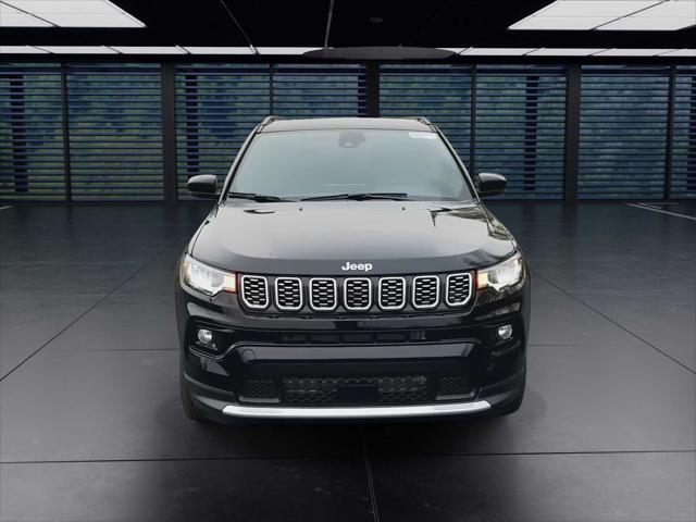 2025 Jeep Compass COMPASS LIMITED 4X4