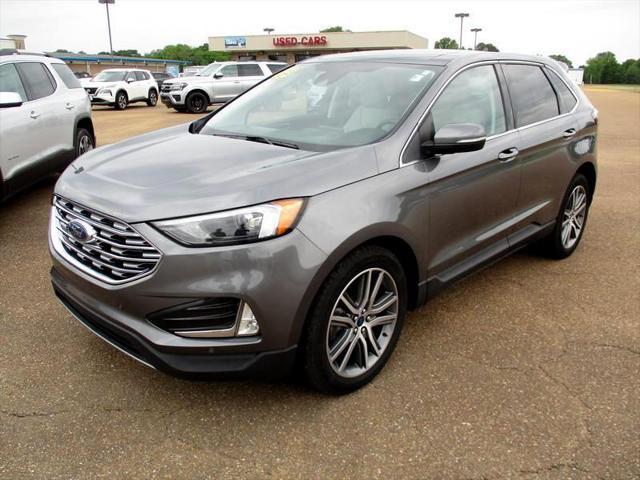 2022 Ford Edge Titanium