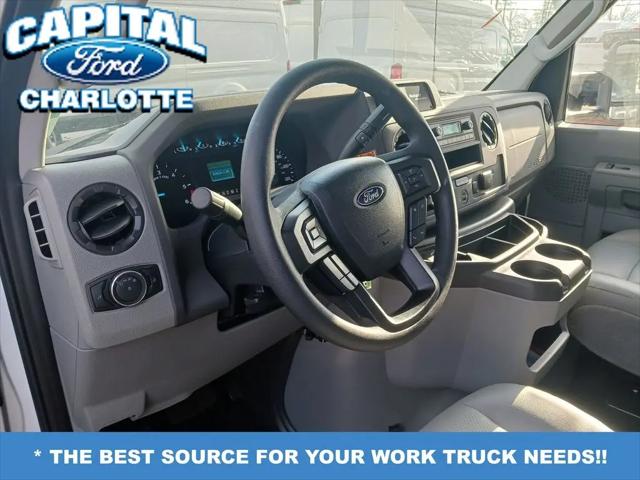 2025 Ford E-350 Cutaway E-Series Cutaway