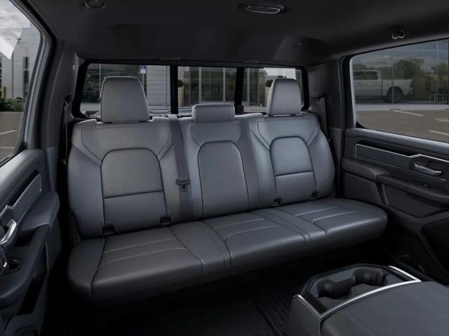 2025 Ram 1500 Big Horn Crew Cab 4x4 57 Box
