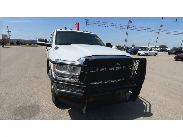 2020 RAM 2500 Tradesman Crew Cab 4X4 64 Box