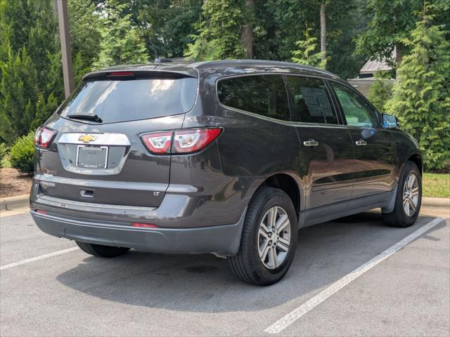 2017 Chevrolet Traverse 2LT
