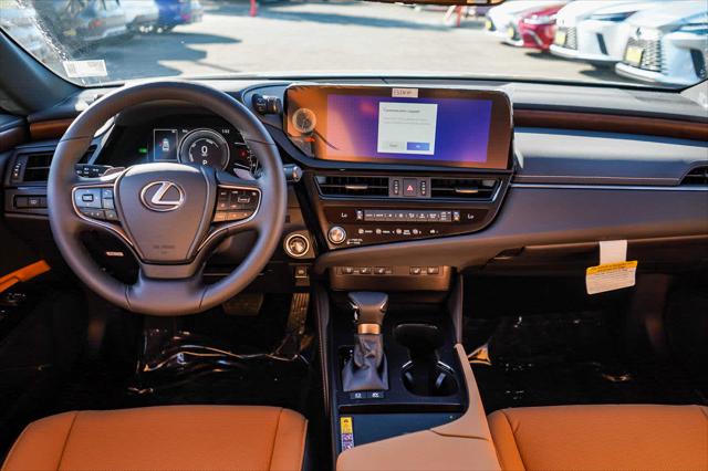 2025 Lexus ES ES 300h