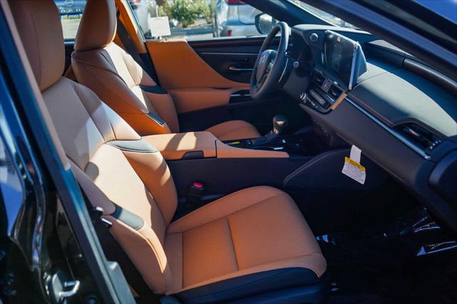 2025 Lexus ES ES 300h