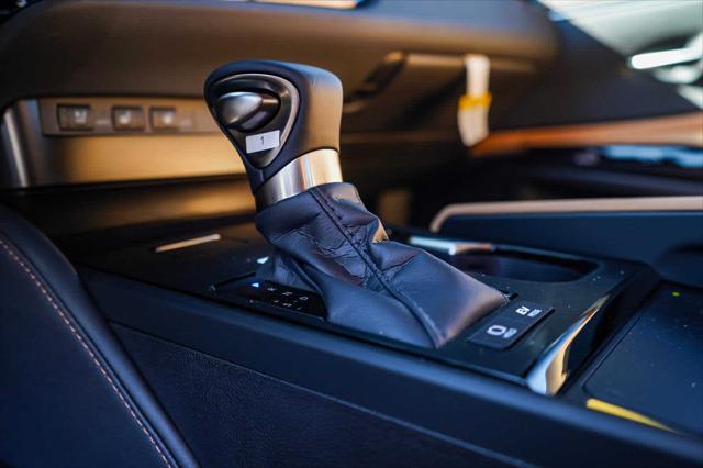2025 Lexus ES ES 300h