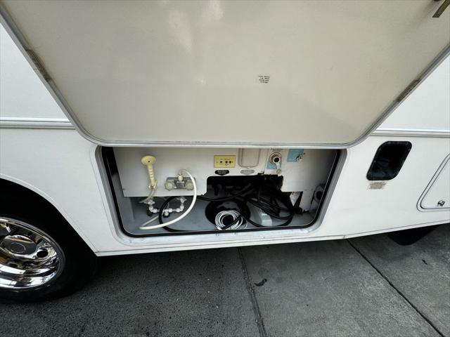 2007 Ford F-53 Unknown