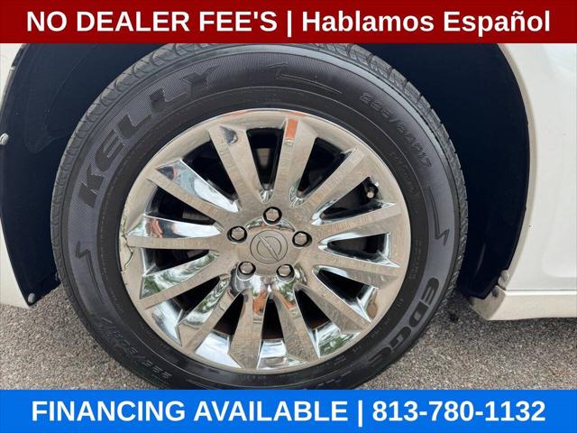 2011 Chrysler 300 Base 4dr Sedan
